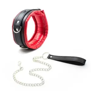Red & Black Leather Bondage Collar – Thick Sponge Padding + Metal Chain Leash Ring, Light to Medium BDSM Restraint Collar 3